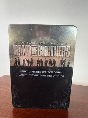 Band of Brothers Steelbook DVD Set with Soldiers Artwork - Black and Metallic